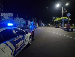 Patroli Malam Polres Seruyan Amankan Kamtibmas Menjaga Rasa Aman dan Nyaman Masyarakat Kuala Pembuang