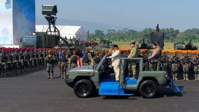Presiden dan Panglima TNI bahas rencana pengiriman pasukan ke Gaza